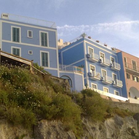 Hotel La Baia Ponza Eksteriør bilde