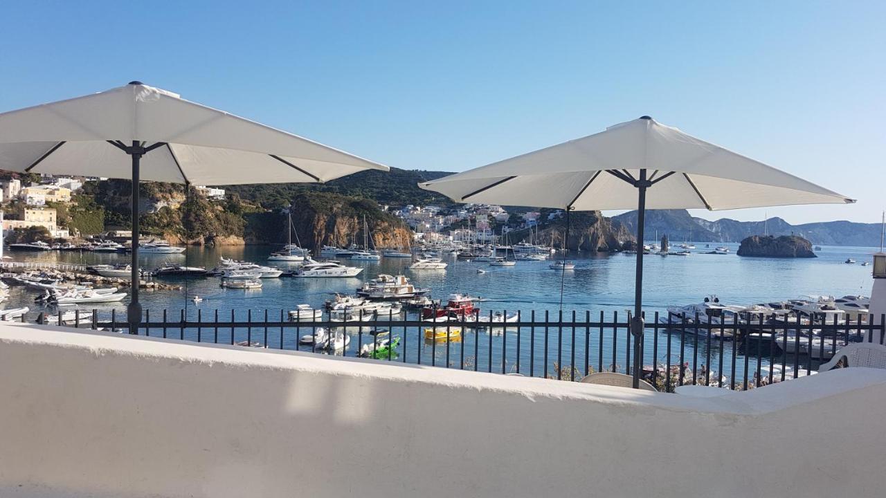 Hotel La Baia Ponza Eksteriør bilde