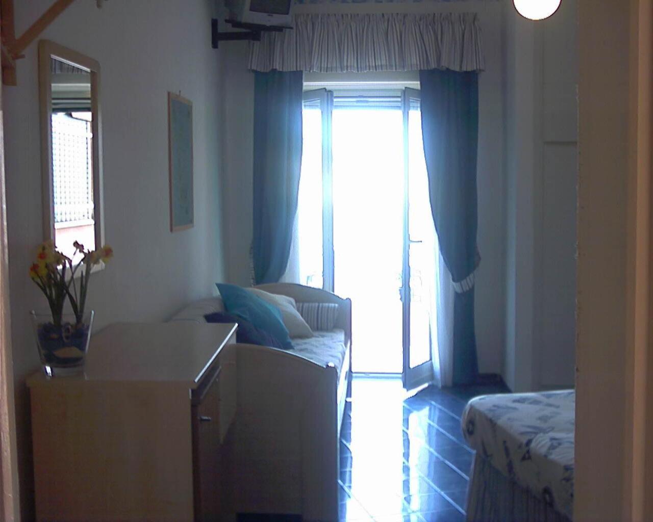 Hotel La Baia Ponza Eksteriør bilde