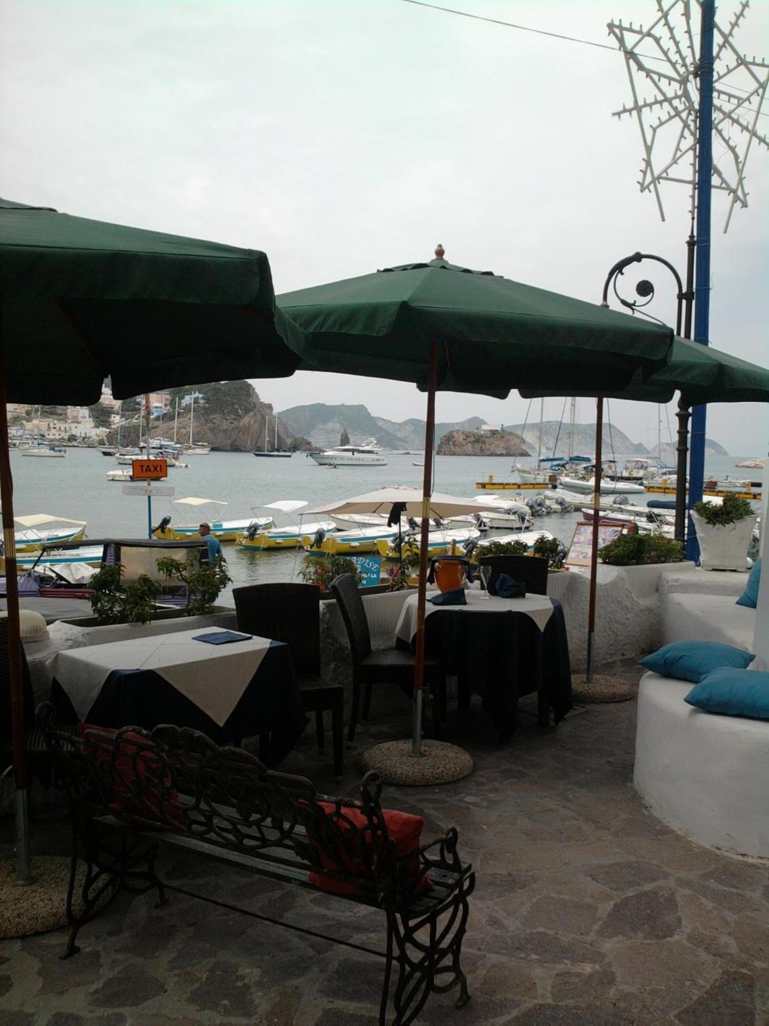 Hotel La Baia Ponza Eksteriør bilde