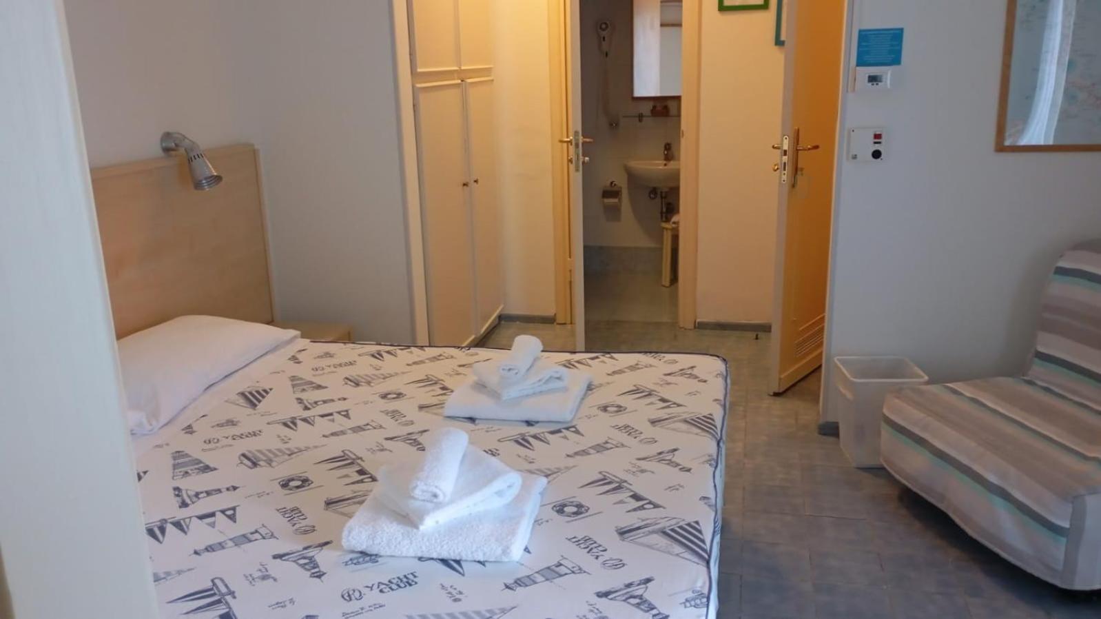 Hotel La Baia Ponza Eksteriør bilde