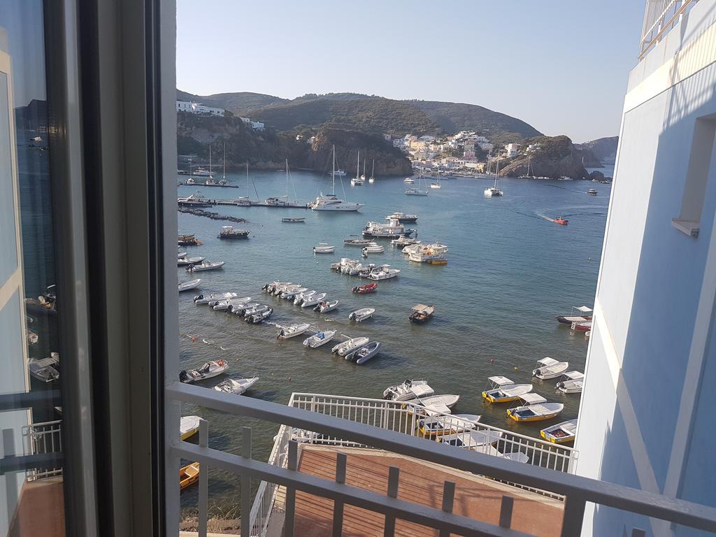 Hotel La Baia Ponza Eksteriør bilde
